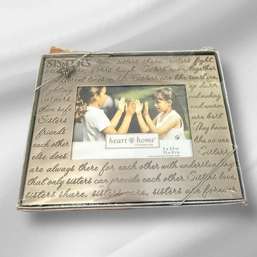Heart & Home "Sisters" 5" X 3.5"‎ Picture Frame NIB